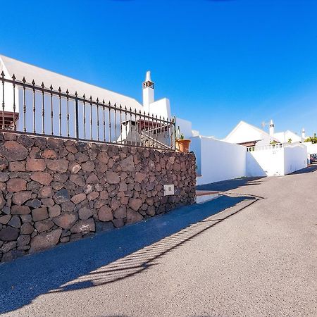 Villa Тиас Экстерьер фото