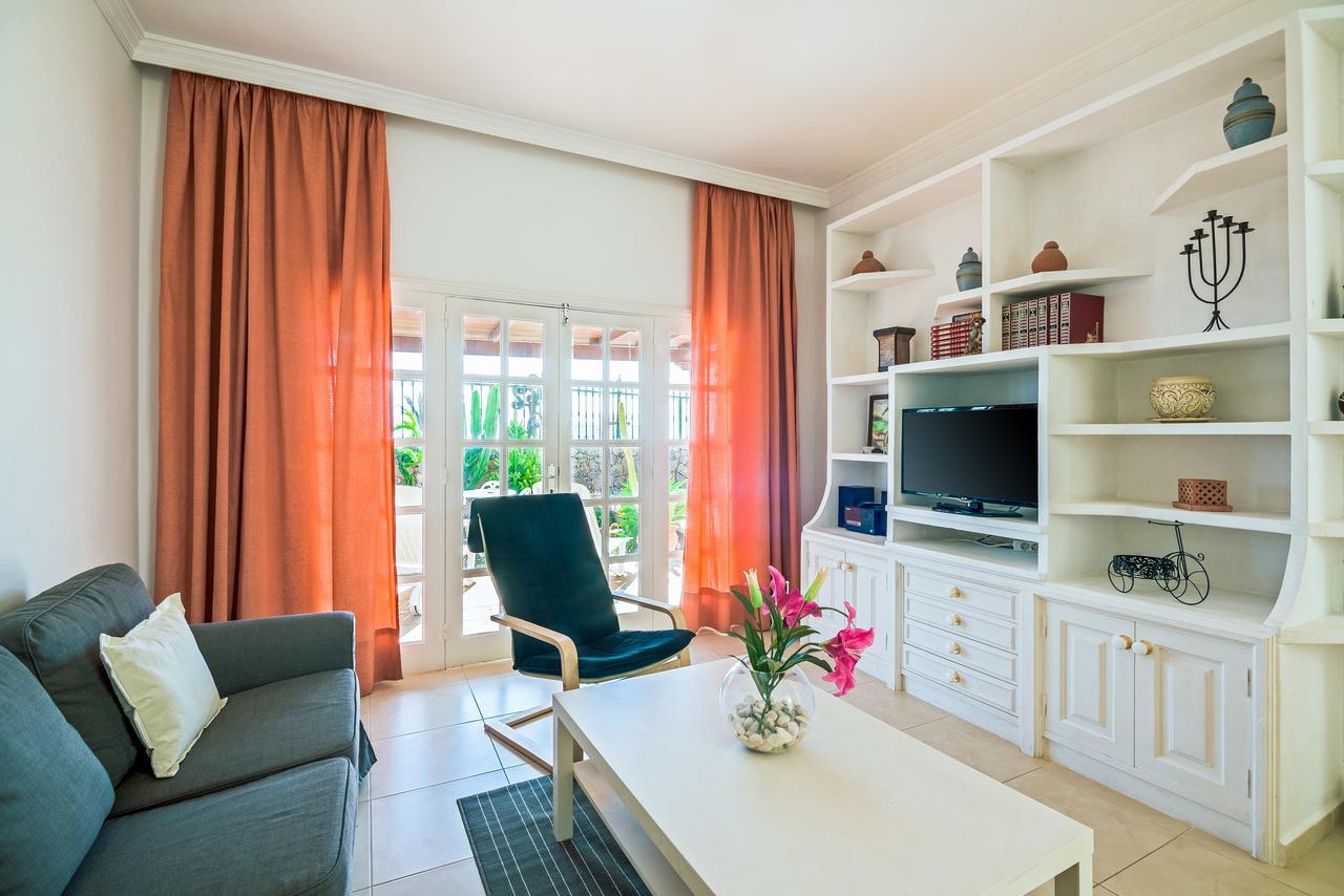 Villa Тиас Экстерьер фото