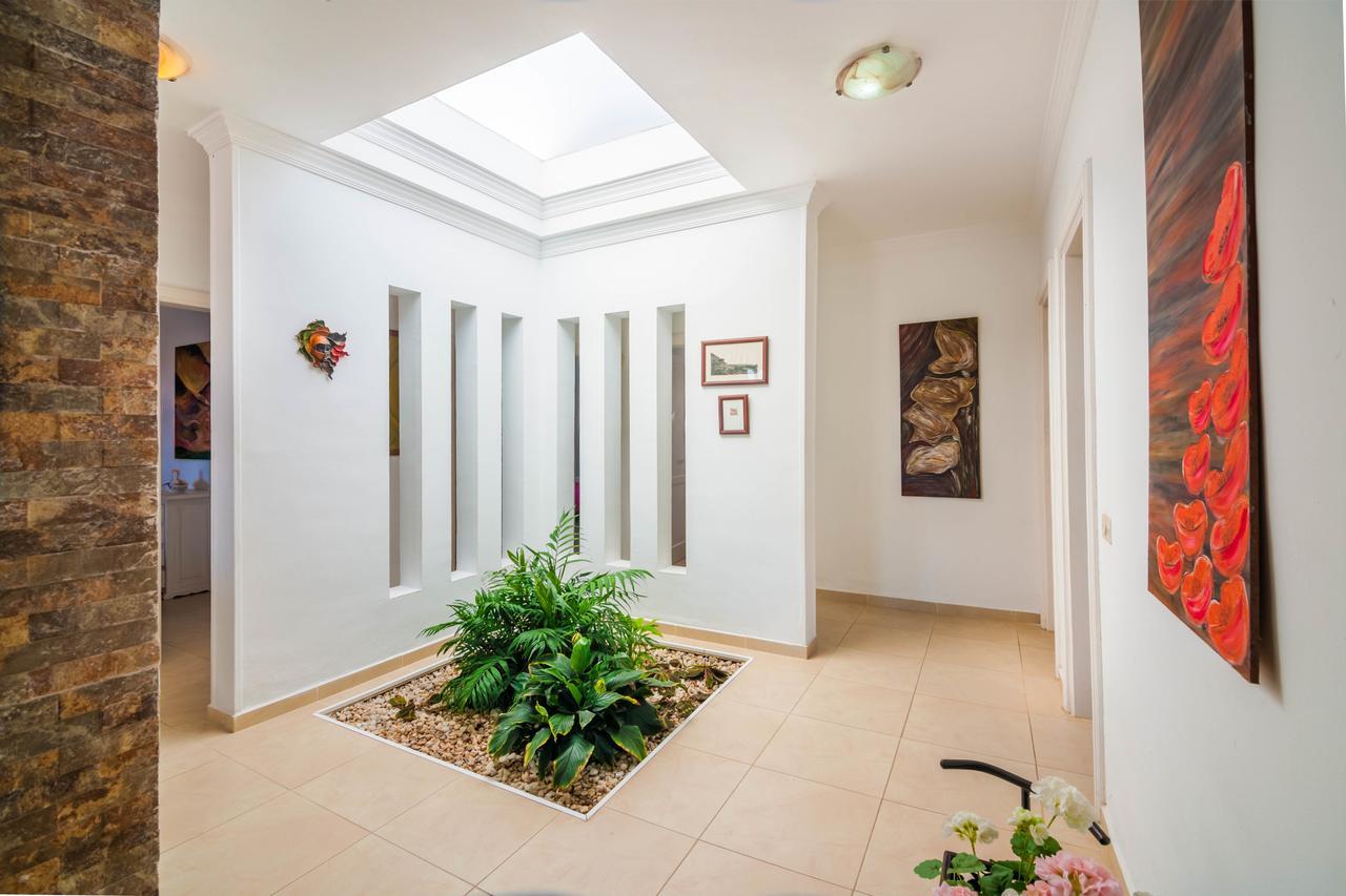 Villa Тиас Экстерьер фото