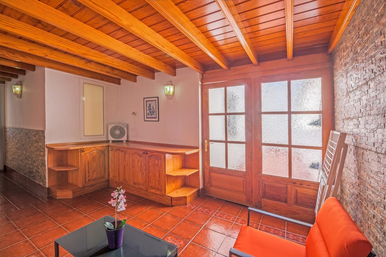 Villa Тиас Экстерьер фото