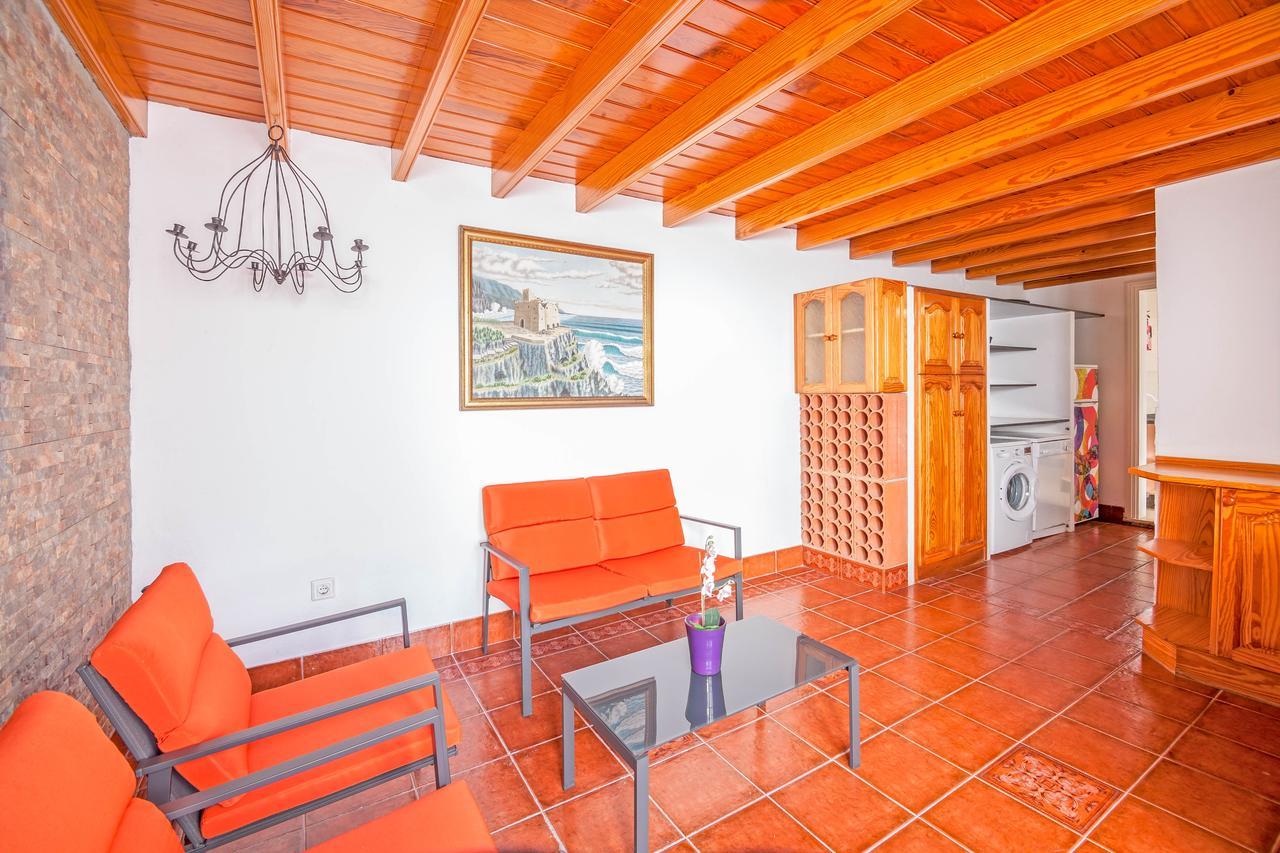 Villa Тиас Экстерьер фото